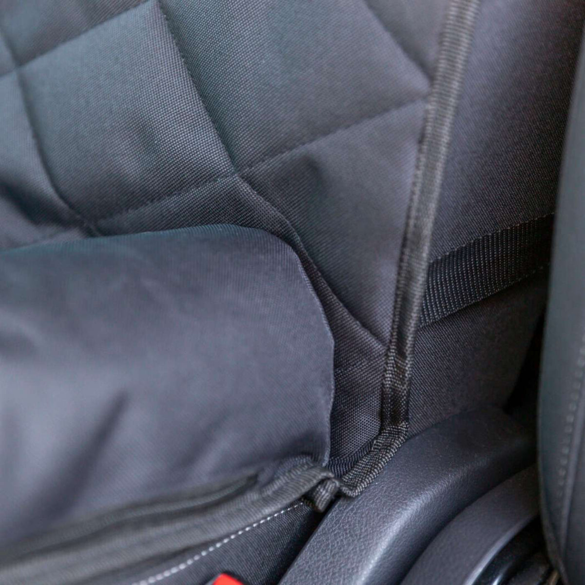 Trixie Cuscino Doppio per Cani per Auto 95 x 10 x 50 cm Nero